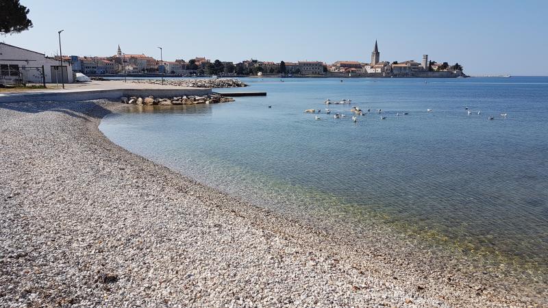 The Peškera Bay public beach 